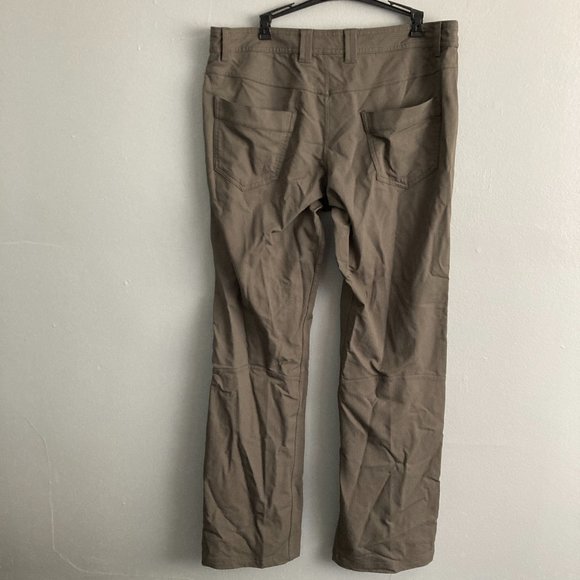 Lululemon Pants Size 36 - Picture 4 of 8